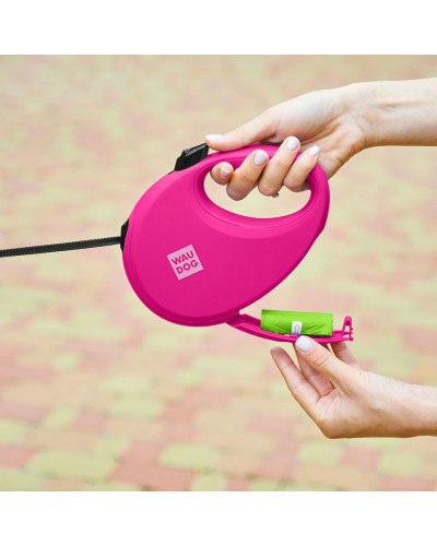 Повідець-рулетка для собак WAUDOG R-leash з контейнером для пакетів, світловідбивна стрічка, L, до 40 кг, 5 м, рожевий