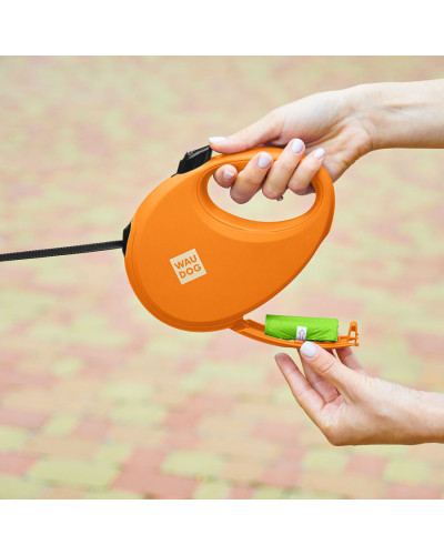 Повідець-рулетка для собак WAUDOG R-leash з контейнером для пакетів, світловідбивна стрічка, L, до 40 кг, 5 м, помаранчевий